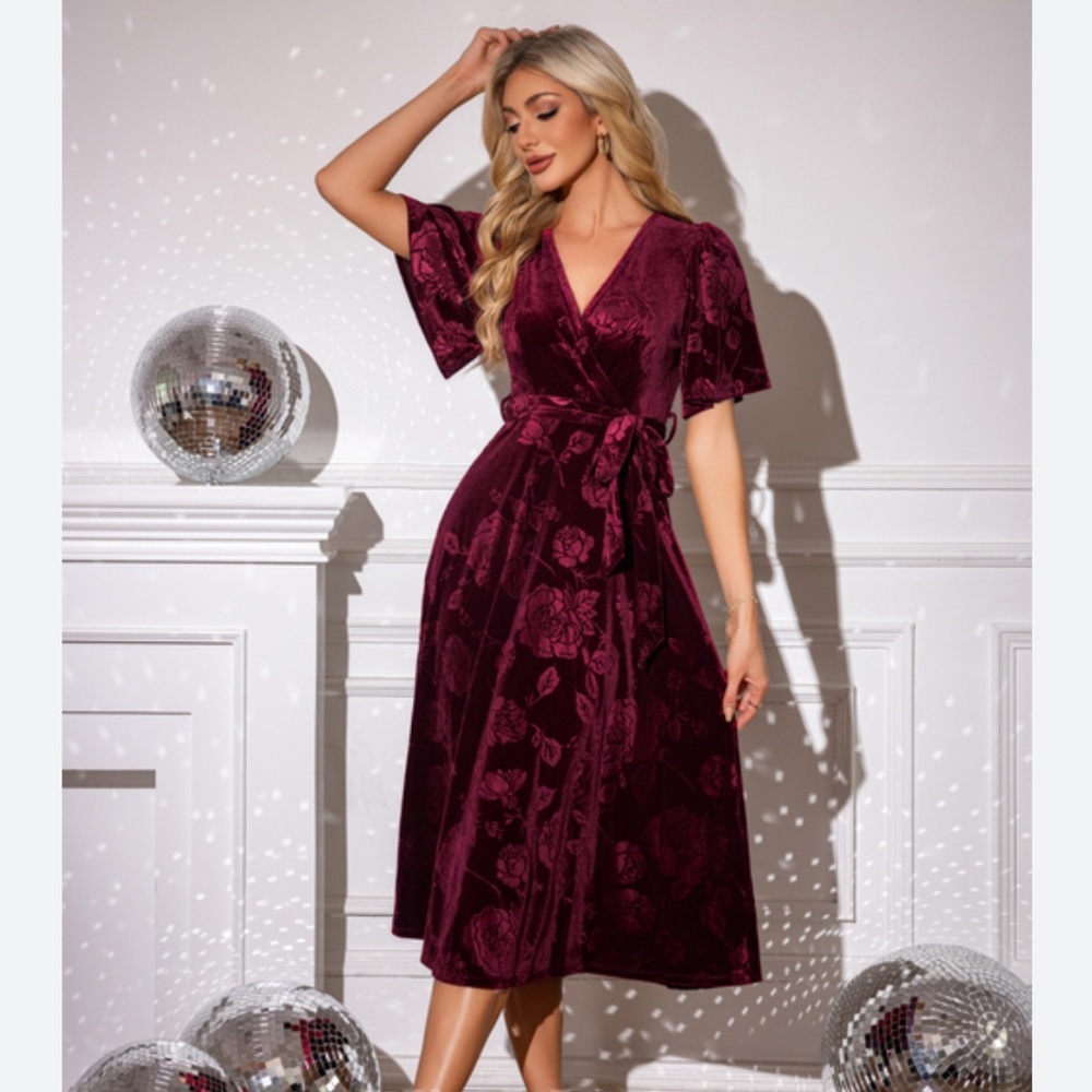 Lumiere Velvet Floral Wrap Dress in Deep Burgundy